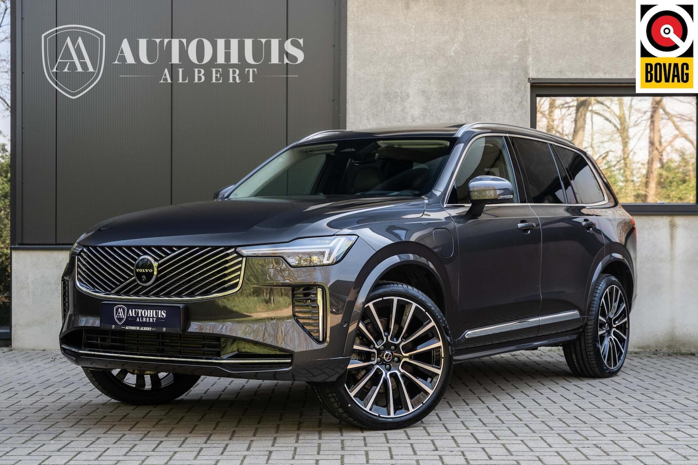 Volvo XC90 - T8 Ultra Bright Luchtvering B&W Massage HUD 22'' - AutoWereld.nl
