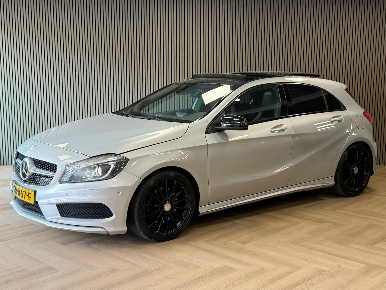 Mercedes-Benz A-klasse - 220 CDI PANO NAVI CRUISE LEDER STOELVERWARMING - AutoWereld.nl