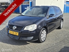 Volkswagen Polo - 1.2-12V Comfortline apk 02-2027 airco cruise