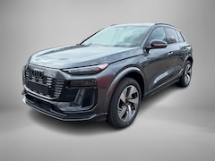 Audi Q6 e-tron - S edition 83 kWh 252 PK · Adaptieve luchtvering · Glazen panoramadak · Tech pro