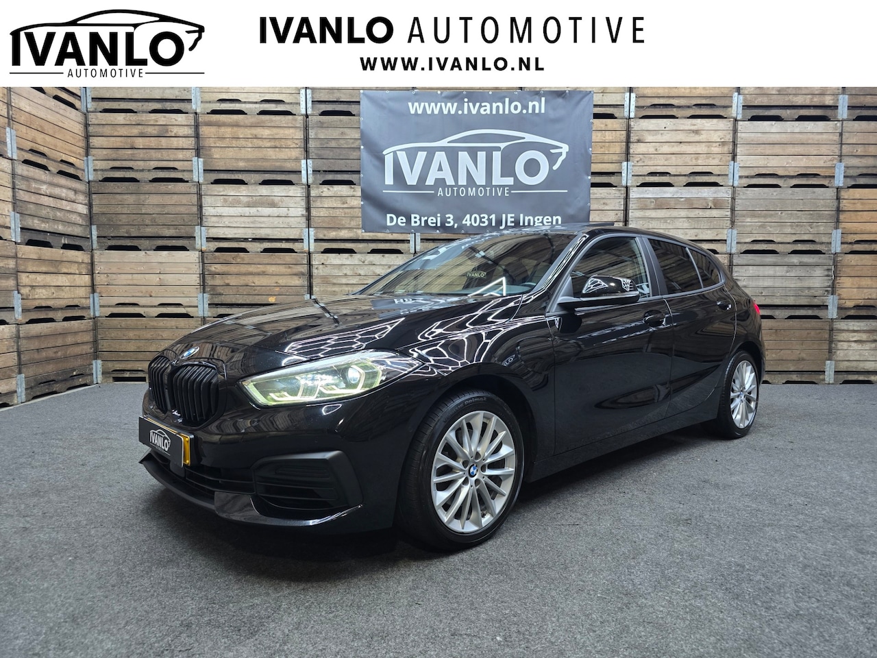 BMW 1-serie - 118i High Executive Pano Clima Camera HUD Navi LM - AutoWereld.nl