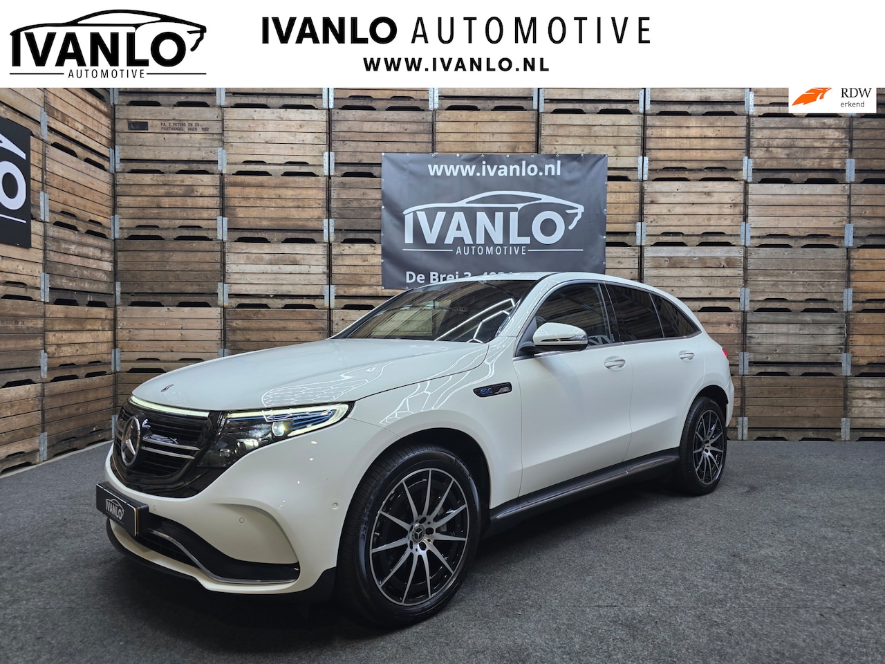 Mercedes-Benz EQC - 400 4MATIC Business Solution AMG 80 kWh Navi Sfeerverlichting Camera 20"LM - AutoWereld.nl