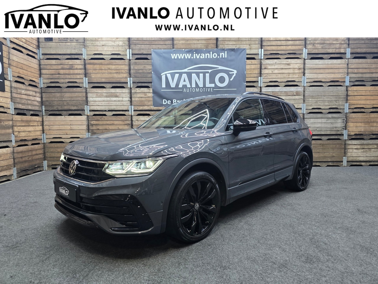 Volkswagen Tiguan - 1.4 TSI eHybrid R-Line Blackstyle Leder Trekhaak LED Navi 20"LM - AutoWereld.nl