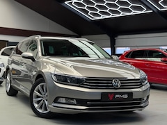 Volkswagen Passat Variant - 2.0 TDI Highline CarPlay Trekhaak