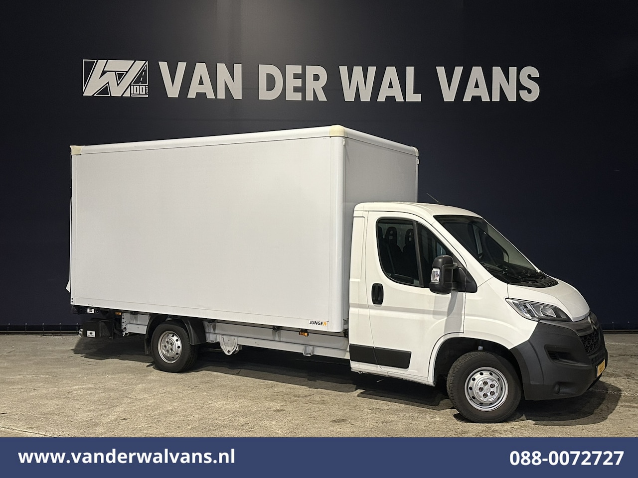 Citroën Jumper - 2.2 BlueHDi 141pk Bakwagen 436cm Lang Laadklep Euro6 Airco | 1075kg laadvermogen Bijrijder - AutoWereld.nl