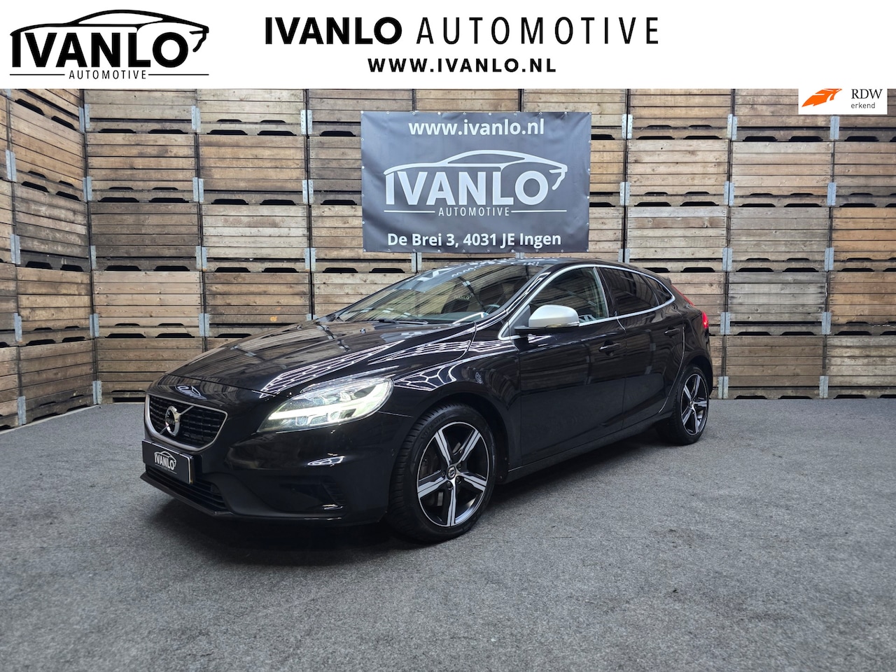 Volvo V40 - 1.5 T3 Kinetic R Design Pano LED Camera Trekhaak Clima Cruise LM - AutoWereld.nl