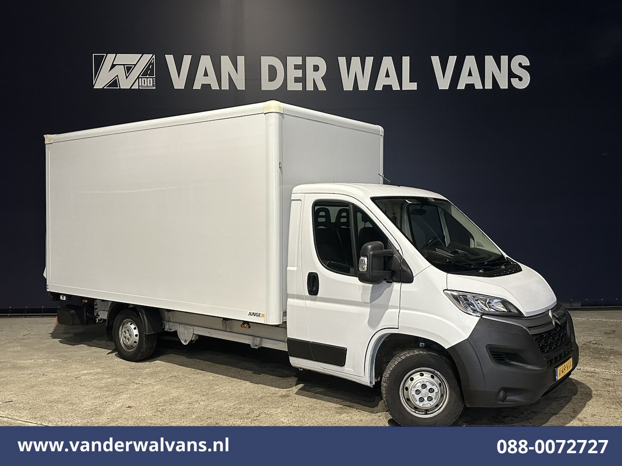 Citroën Jumper - 2.2 BlueHDi 141pk Bakwagen 436cm Lang Laadklep Euro6 Airco | 1115kg laadvermogen | Cruisec - AutoWereld.nl