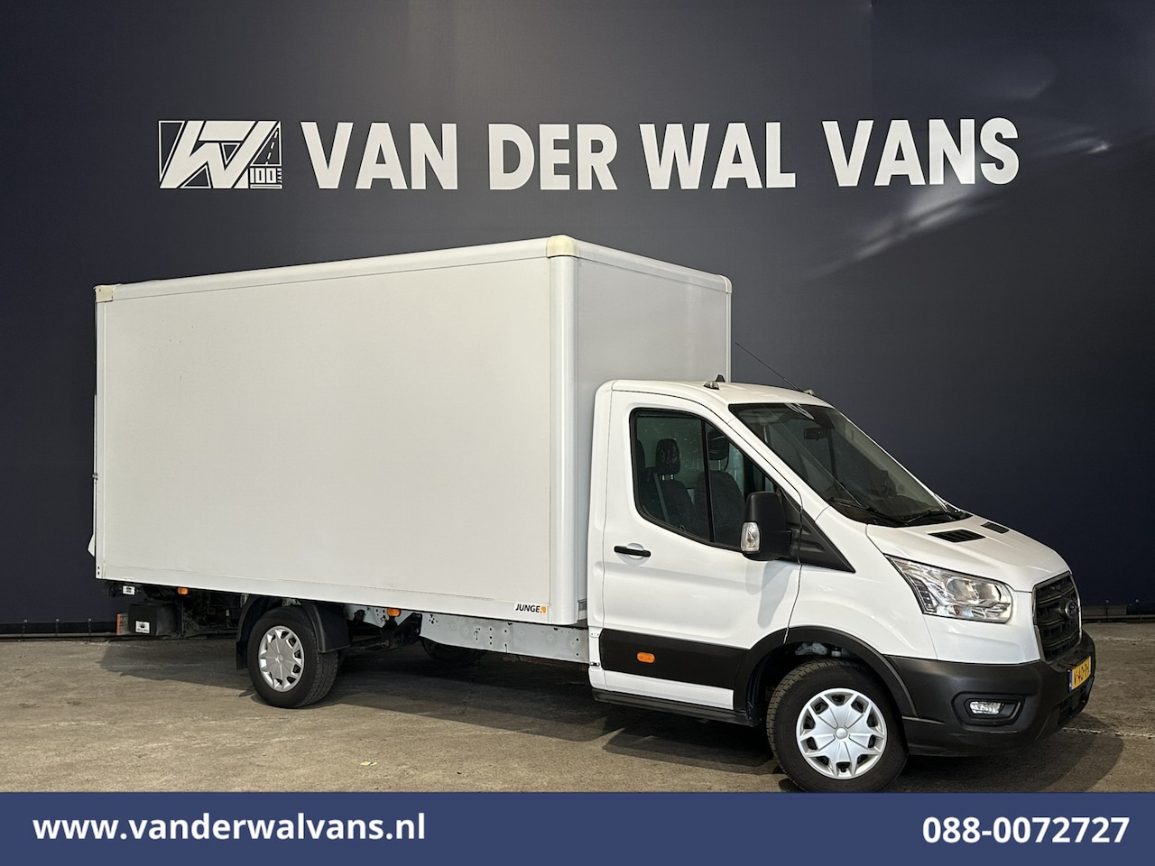 Ford Transit - 2.0 TDCI 130pk Bakwagen L4.35m Laadklep Euro6 Airco | Camera | Cruisecontrol | Verwarmde v - AutoWereld.nl