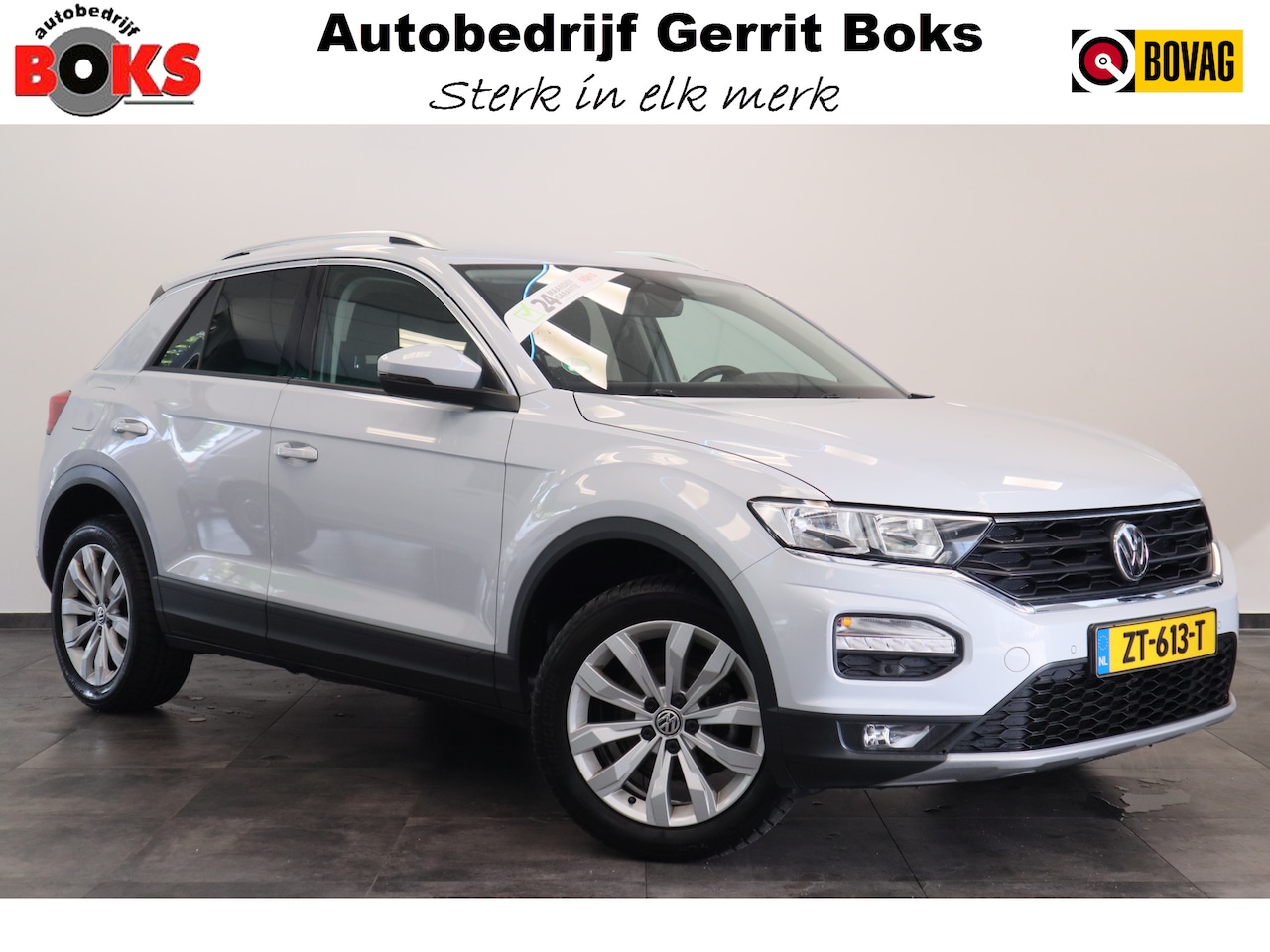 Volkswagen T-Roc - 1.0 TSI Style PDC Camera ACC Navi - AutoWereld.nl