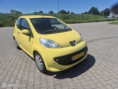 Peugeot 107 - 1.0-12V XR 2007
