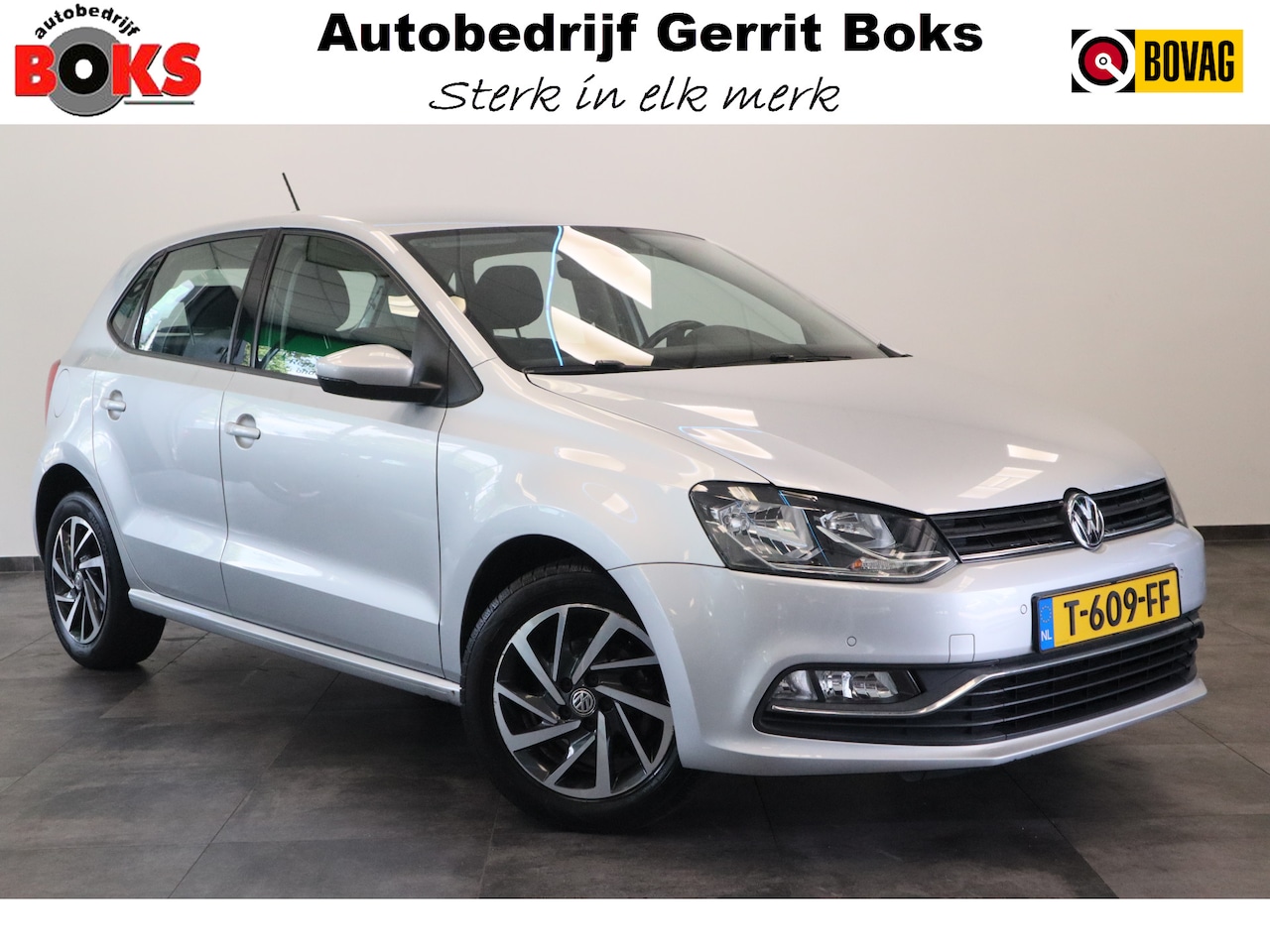 Volkswagen Polo - 1.2 TSI Comfortline Business Cruisecontrol Navigatie Carplay PDC - AutoWereld.nl
