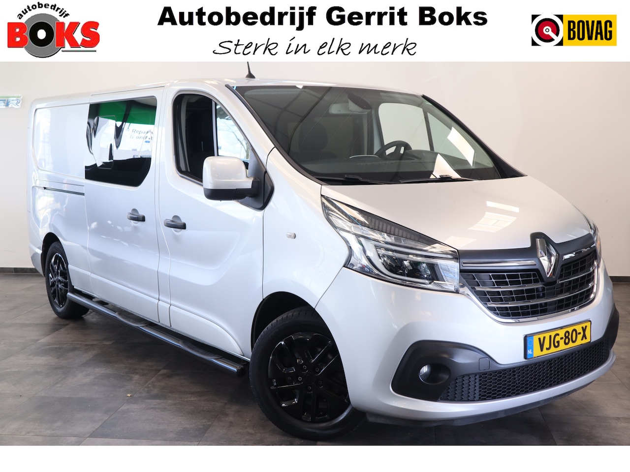 Renault Trafic - 2.0 dCi 170 T29 L2H1 DC Luxe Cruise/Climate Sidebars x2 schuifdeur Automaat - AutoWereld.nl
