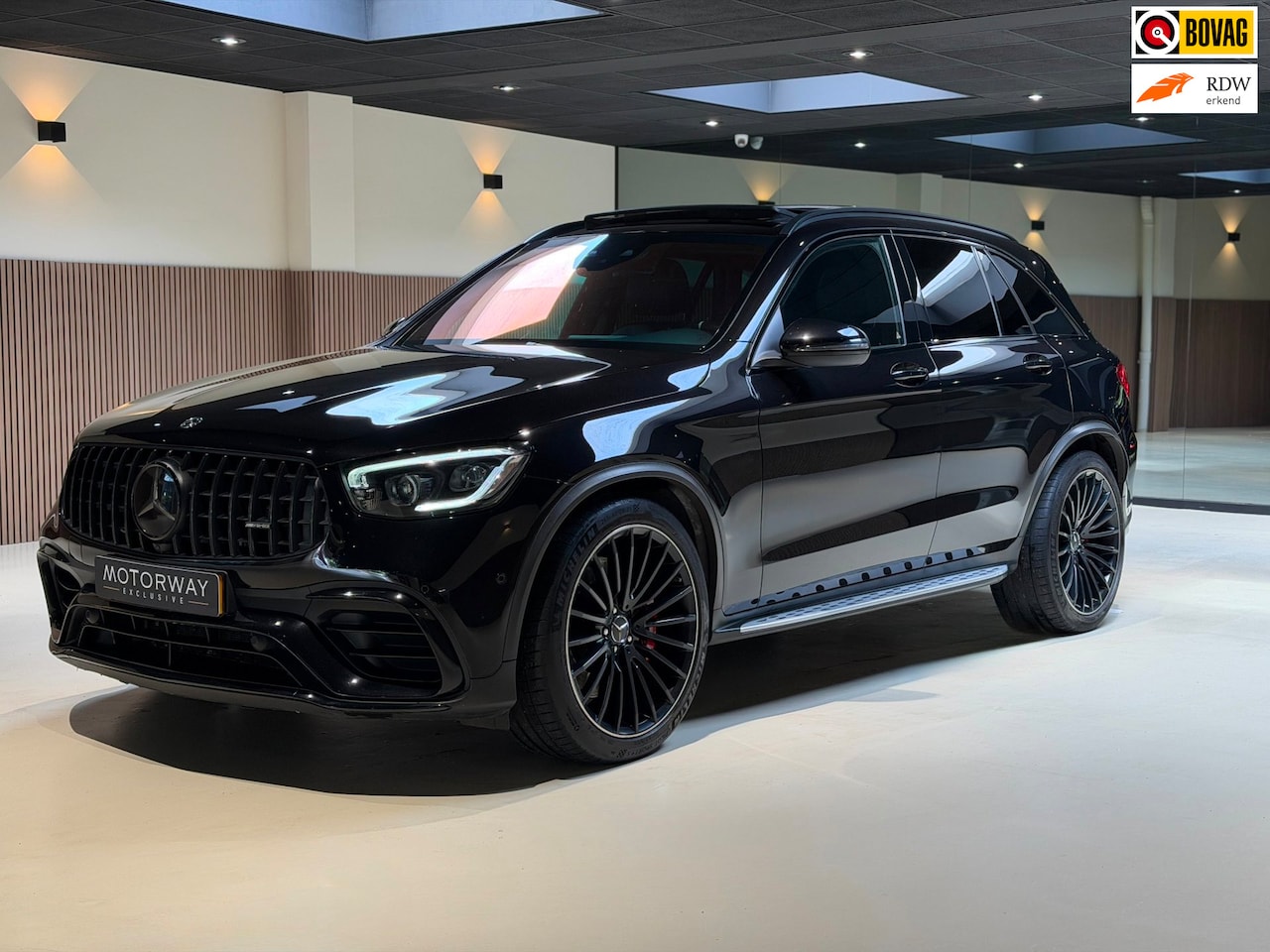 Mercedes-Benz GLC-klasse - AMG 63 S 4MATIC+|Pano|Burmester|Keyless - AutoWereld.nl