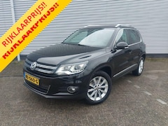 Volkswagen Tiguan - 1.4 TSI Sport&Style , airco, cruisecontrol, trekhaak, navigatie, stoelverwarming, parkeers