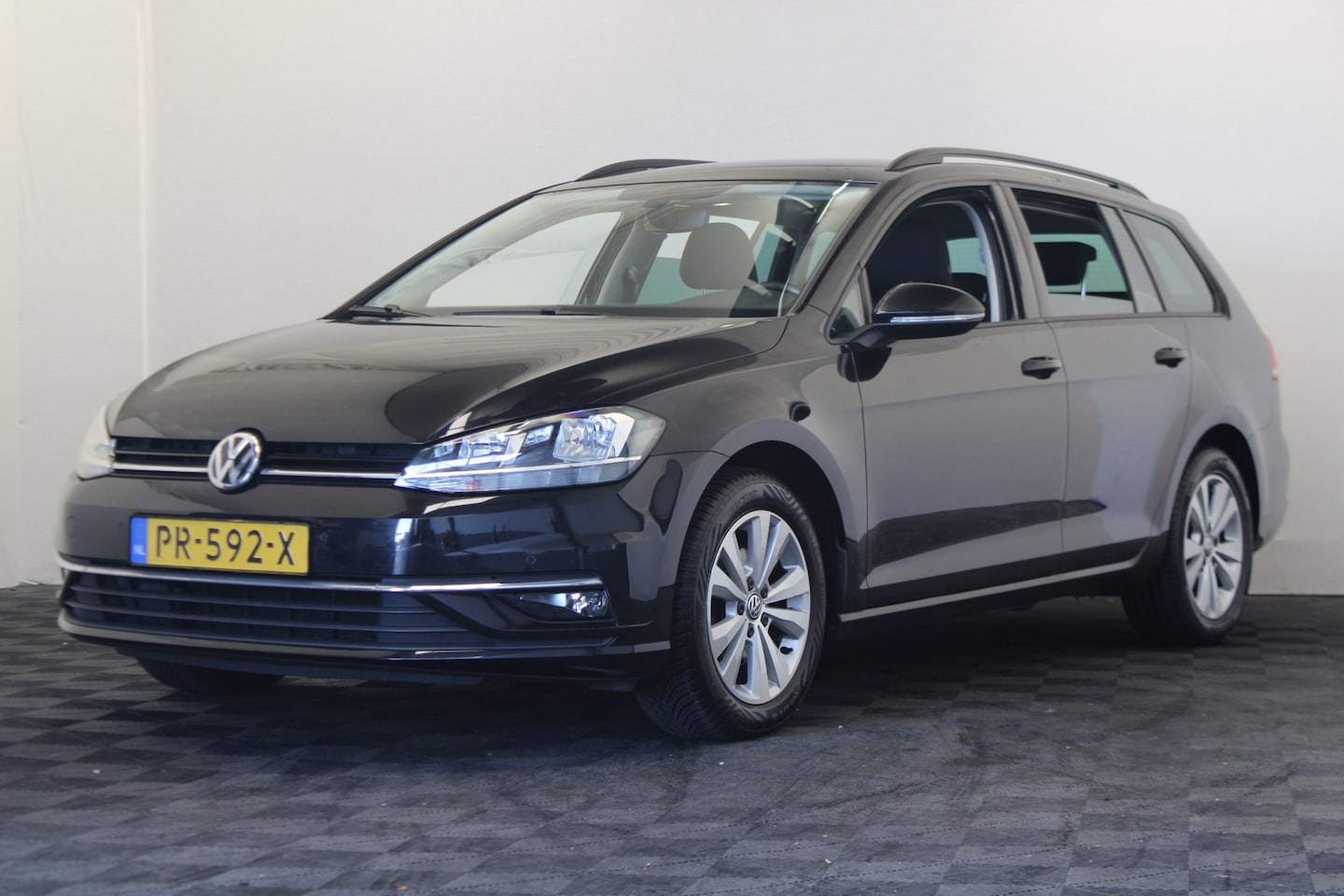 Volkswagen Golf Variant - 1.0 TSI Comfortline |Camera|ACC|Trekhaak| - AutoWereld.nl