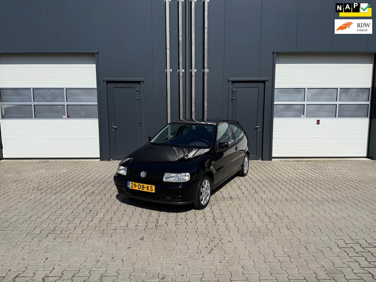Volkswagen Polo - 1.6 / 1e eigenaar / dealer onderhouden / Uniek!! / 94dkm - AutoWereld.nl