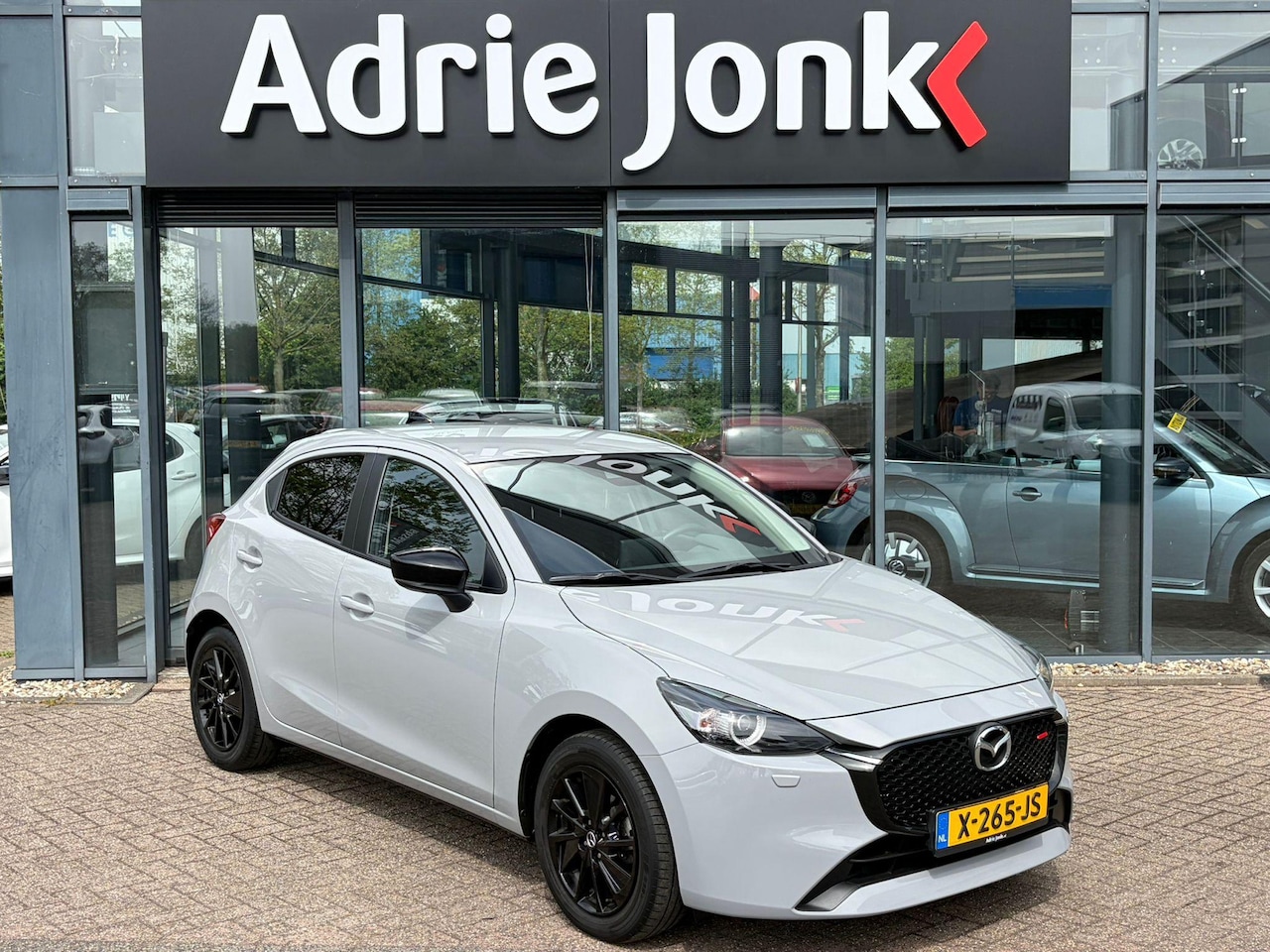 Mazda 2 - 1.5 SkyActiv-G 90 Homura AUTOMAAT | A.CAMERA | APPLE CARPLAY/ANDROID AUTO | STOEL- en STUU - AutoWereld.nl