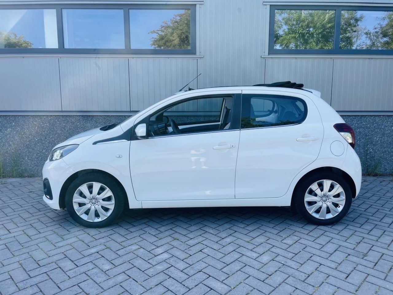 Peugeot 108 - 1.0 e-VTi Active TOP! | Airco | "Cabrio" | Bluetooth | Goed Onderhouden