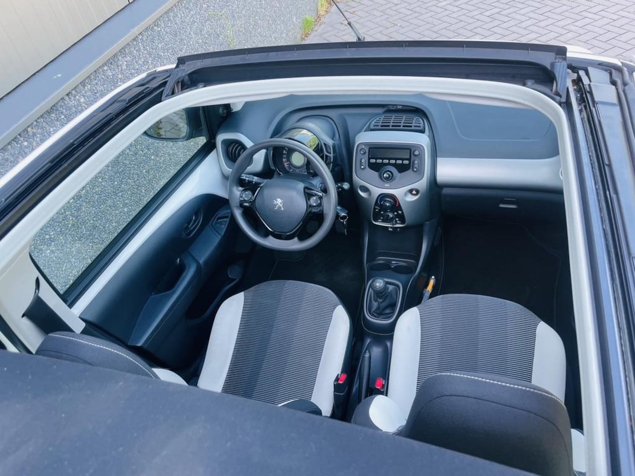 Peugeot 108 - 1.0 e-VTi Active TOP! | Airco | "Cabrio" | Bluetooth | Goed Onderhouden