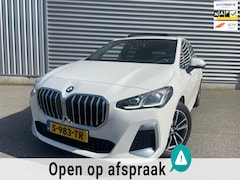 BMW 2-serie Active Tourer - 220i M SPORT I PANORAMADAK I HEAD-UP I