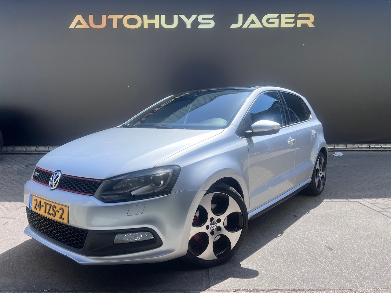 Volkswagen Polo - 1.4 TSI GTI - Pano - Parkeersensoren - 5deurs - AutoWereld.nl