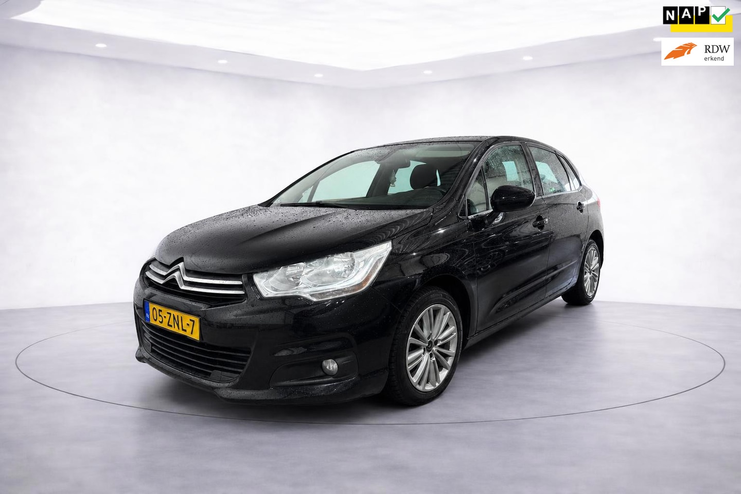 Citroën C4 - 1.6 VTi Ligne Business|airco|cruise|trekhaak|park sens|NAP - AutoWereld.nl