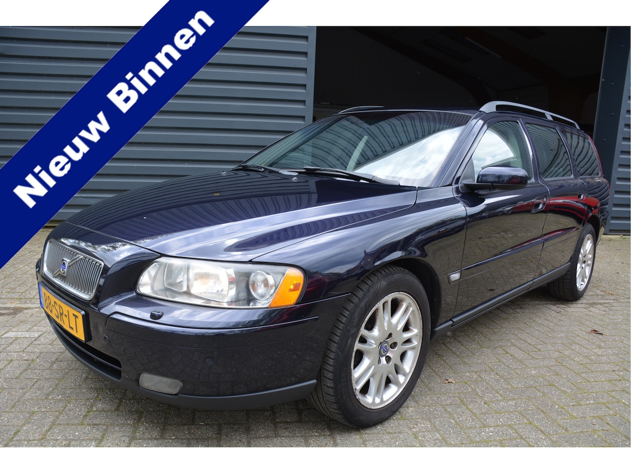 Volvo V70 - 2.4 Edition II Stoel verwarming Leer Cruise Control - AutoWereld.nl