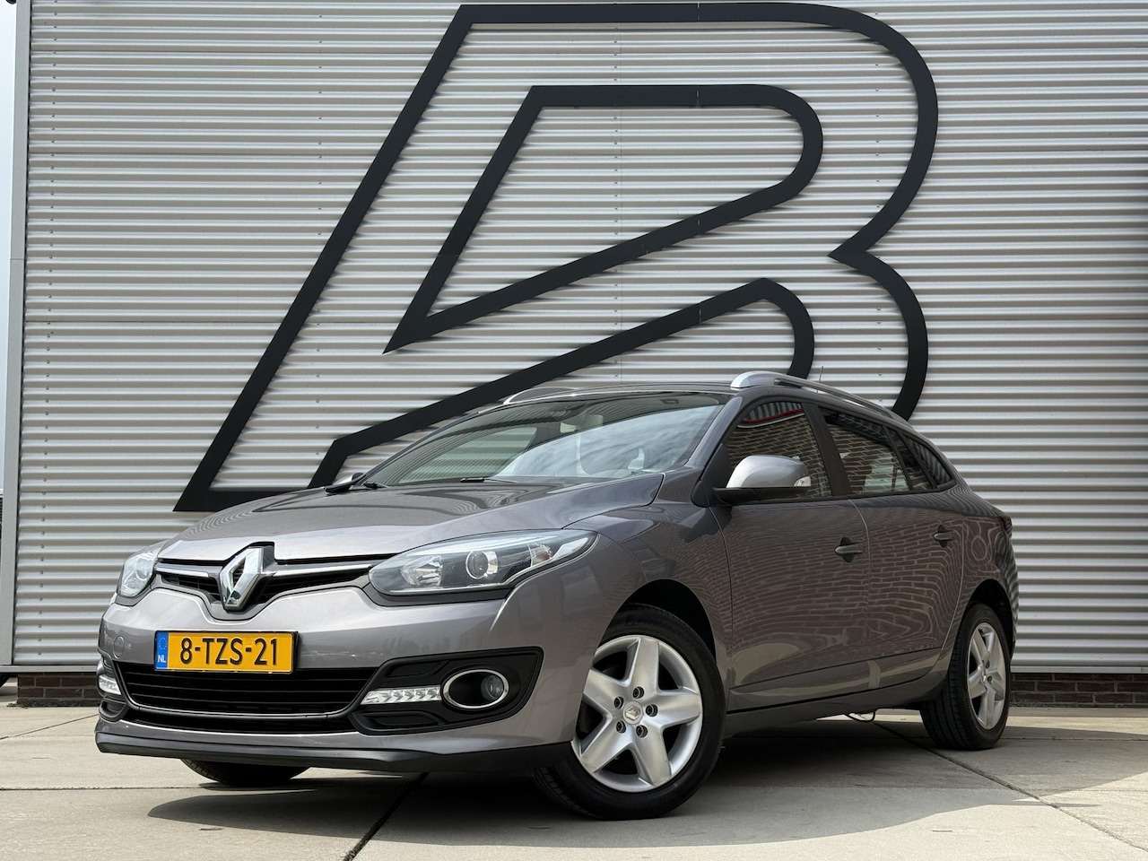 Renault Mégane Estate - 1.2 TCe Expression 1e Eigenaar|Navi|Clima|Cruise|Dealer Onderhouden|N.A.P|APK tot 09-2026 - AutoWereld.nl