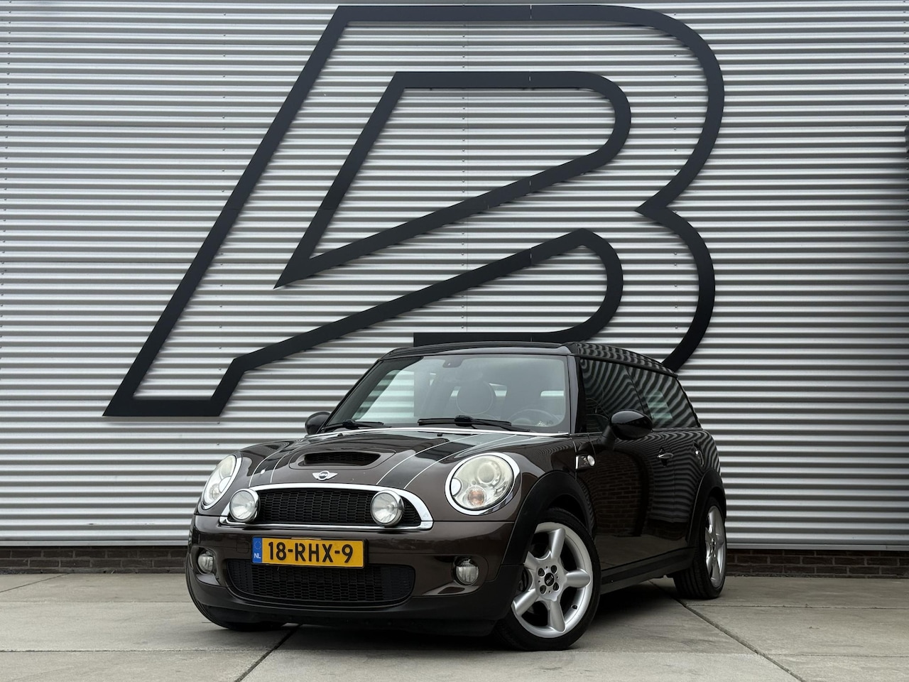 MINI Clubman - Mini 1.6 Cooper S Navi|Schuifdak|Leder|Stoelverwarming|Airco|Cruise|PDC|Nieuwe APK bij Afl - AutoWereld.nl