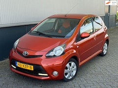 Toyota Aygo - 1.0 VVT-i Dynamic Orange facelift Airco Nieuwe apk