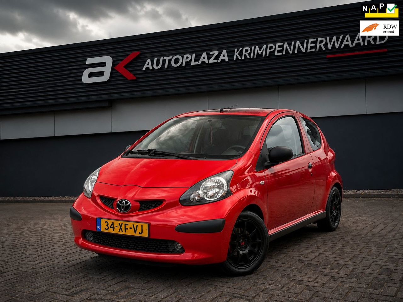 Toyota Aygo - 1.0-12V + Airco Elektrische Ramen Nieuwe Apk - AutoWereld.nl