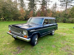 Jeep Wagoneer - 5.9 V8 Limited Wagon