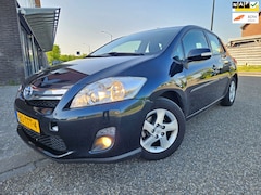 Toyota Auris - 1.8 Full Hybrid Business GARANTIE