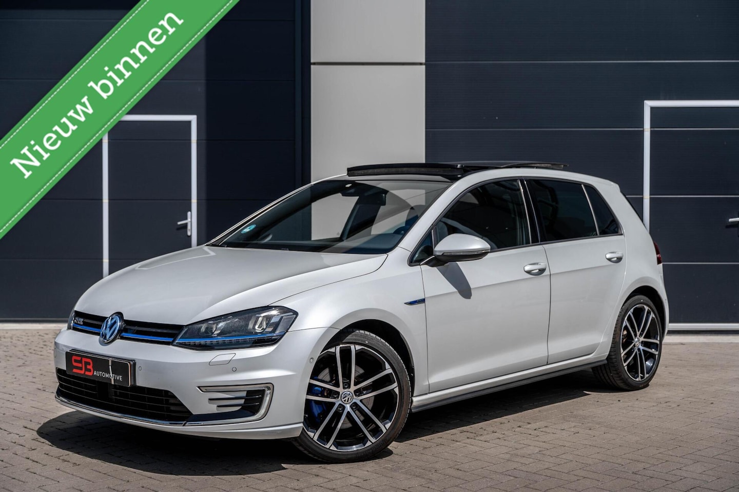 Volkswagen Golf - 1.4 TSI GTE LED|Cruise|Leder|Pano|BOMVOL! - AutoWereld.nl