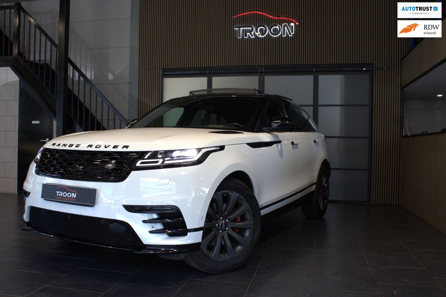 Land Rover Range Rover Velar - 2.0 P300 Turbo AWD HSE - AutoWereld.nl
