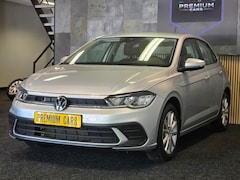 Volkswagen Polo - 1.0 TSI Life Business Digital Cockpit / Navi / Carplay