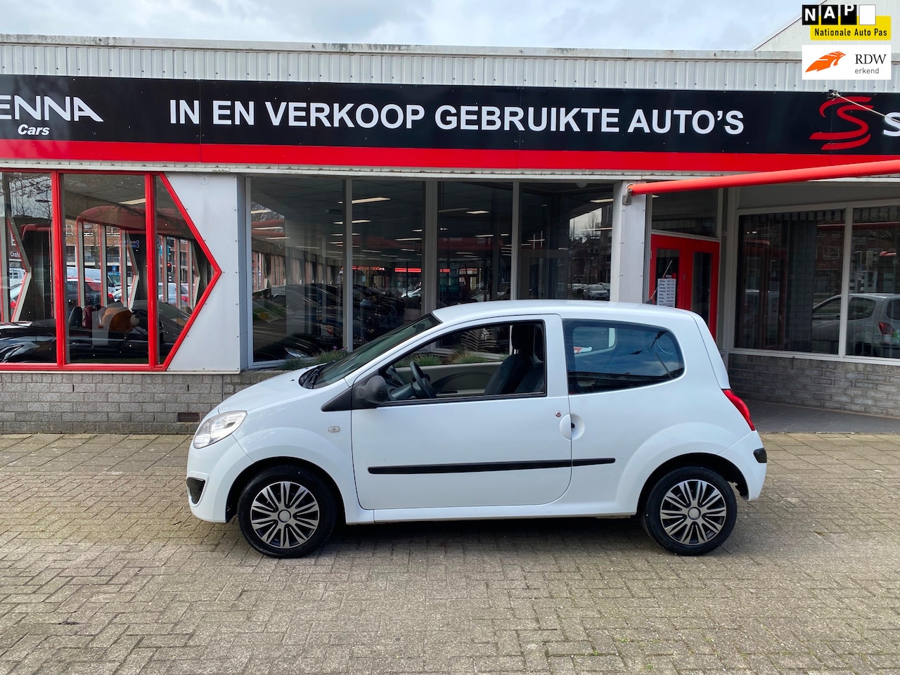 Renault Twingo - 1.2 Authentique - NAP 108 Dkm - Inruil Mog !! - AutoWereld.nl