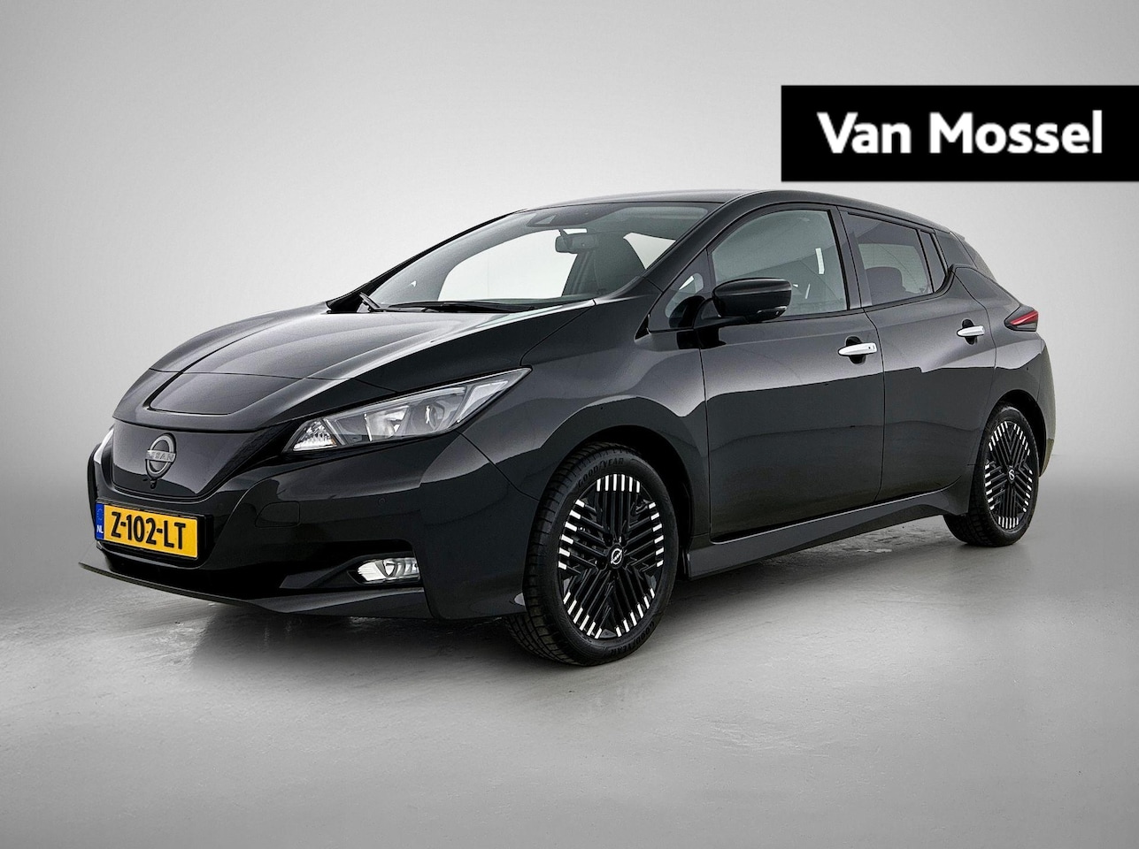 Nissan LEAF - N-Connecta 39 kWh 150PK | Navigatie | 360 Camera | Adaptieve Cruise Control | Apple CarPla - AutoWereld.nl