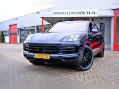 Porsche Cayenne - 3.0 E-Hybrid orig. NL|1e eig.|Pano|Luchtvering|Sport Chrono|Sportstoelen