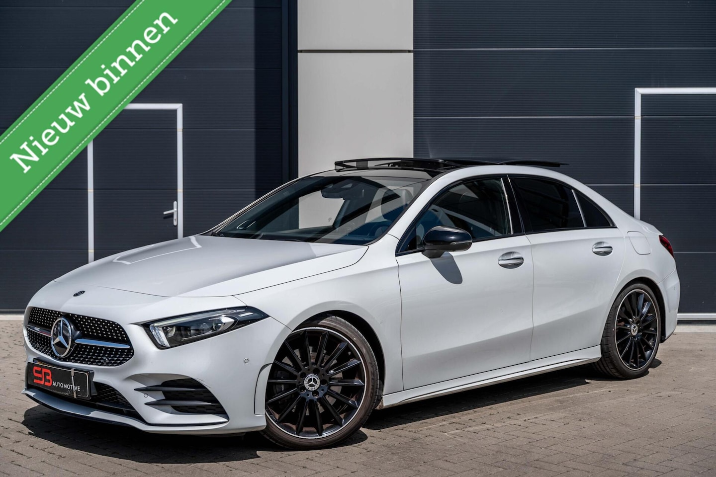 Mercedes-Benz A-klasse - 220 AMG Memory|Sfeer|Burmester|Pano|BOMVOL - AutoWereld.nl