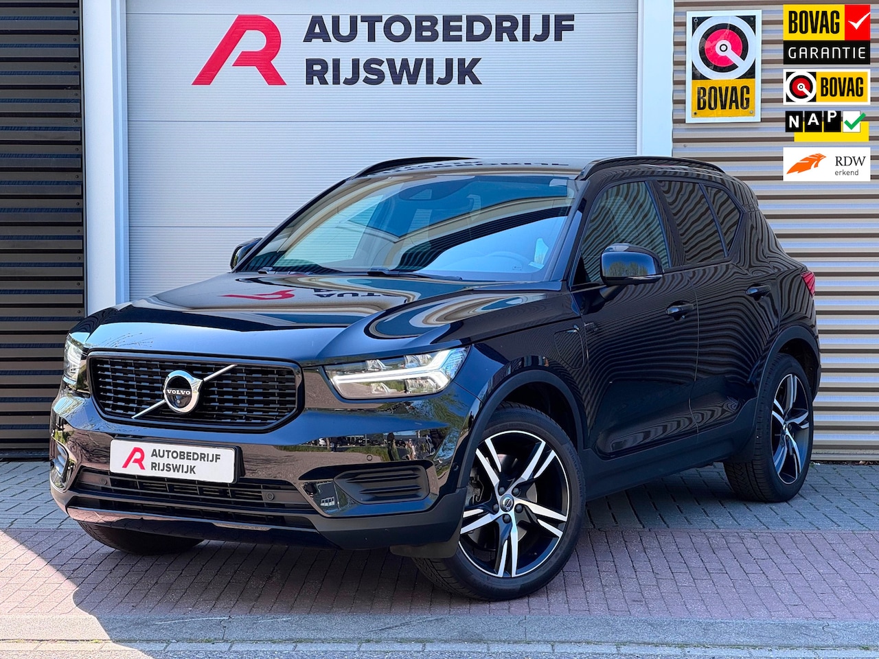 Volvo XC40 - 1.5 T5 Twin Engine R-Design 360/AppleCarPlay - AutoWereld.nl