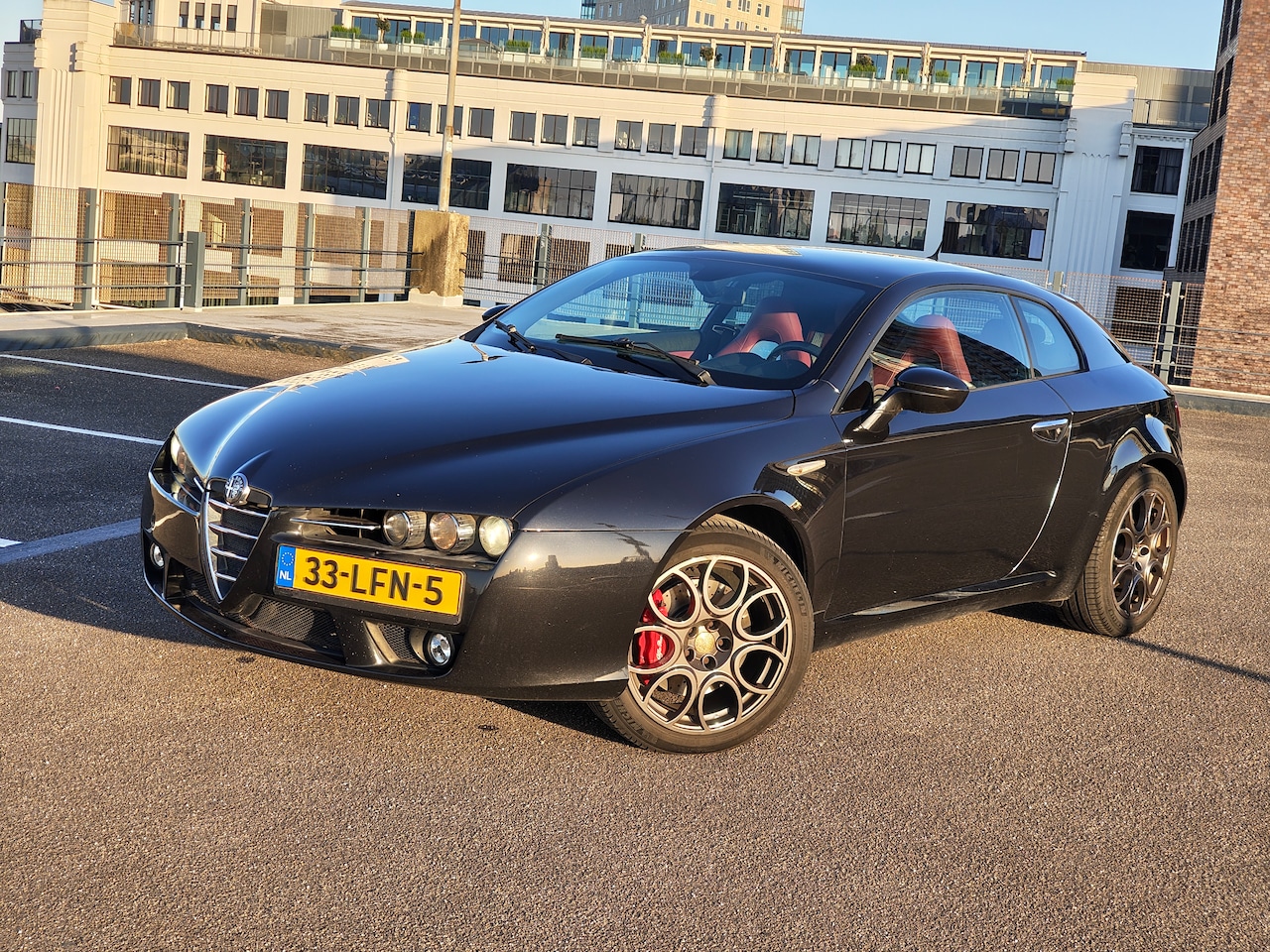 Alfa Romeo Brera - 3.2 JTS Q4 SkyWindow - AutoWereld.nl