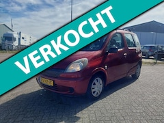 Toyota Yaris Verso - 1.5-16V VVT-i Luna VOL JAAR APK