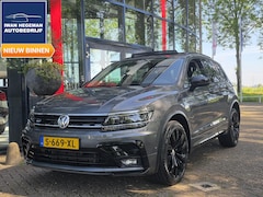 Volkswagen Tiguan - 2.0 TSI 230PK 4Motion Highline Business R-Line AUTOMAAT | Wegkl. Trekhaak | Panoramadak |