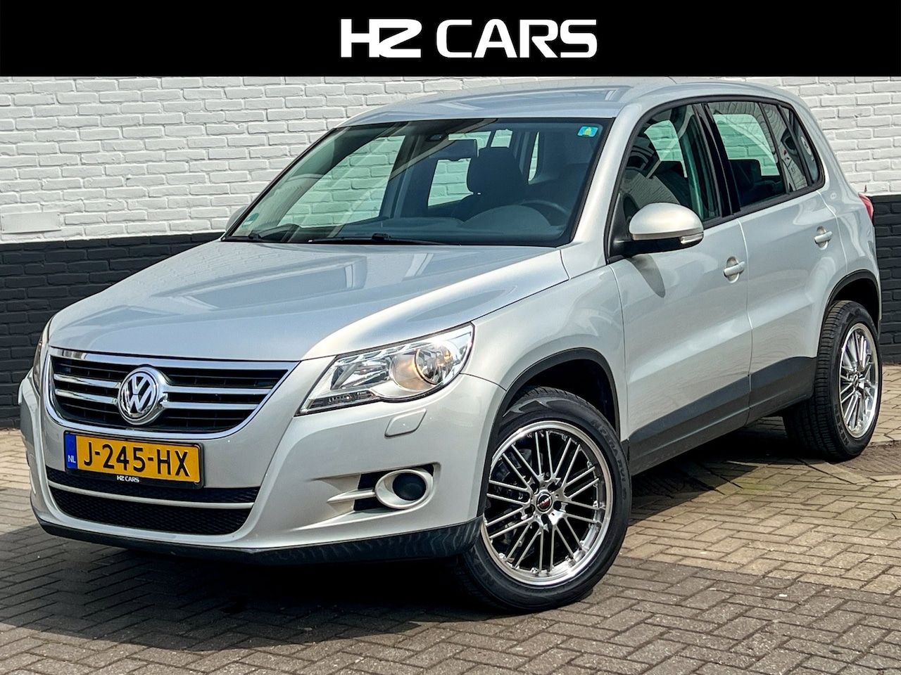 Volkswagen Tiguan - 1.4 TSI Trend&Fun/Ketting v.v./18"/Carplay/Clima/Elektr.pakket/Stoelverwarming/PDC - AutoWereld.nl