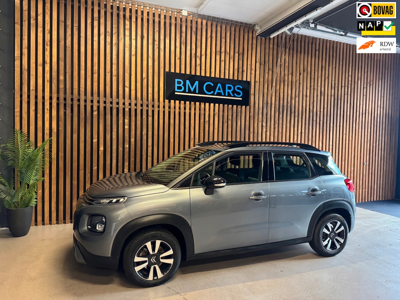 Citroën C3 Aircross - 1.2 PureTech S&S Feel Airco, Navi, Trekhhaak - AutoWereld.nl