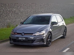 Volkswagen Golf - 7.5 GTI TCR | DynAudio - Pano - DCC - Camera