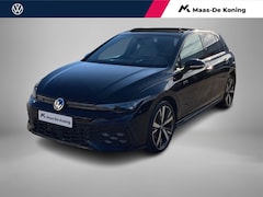 Volkswagen Golf - 1.5eHybrid 200kW/272PK Black Style GTE · Panoramadak · Leder · Trekhaak · Camera · Garanti