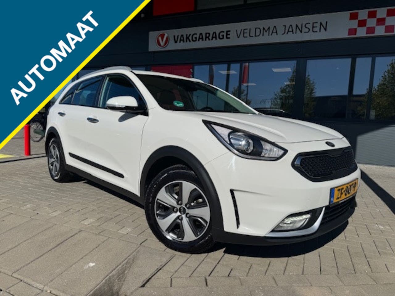 Kia Niro - 1.6 GDi HYBRID DYNAMICLINE AUTOMAAT (1e EIG.) - AutoWereld.nl