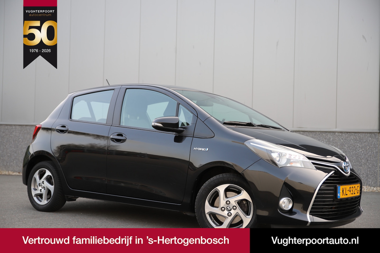 Toyota Yaris - 1.5 Hybrid 5drs Automaat/Cruise/Navigatie/Camera/LED - AutoWereld.nl